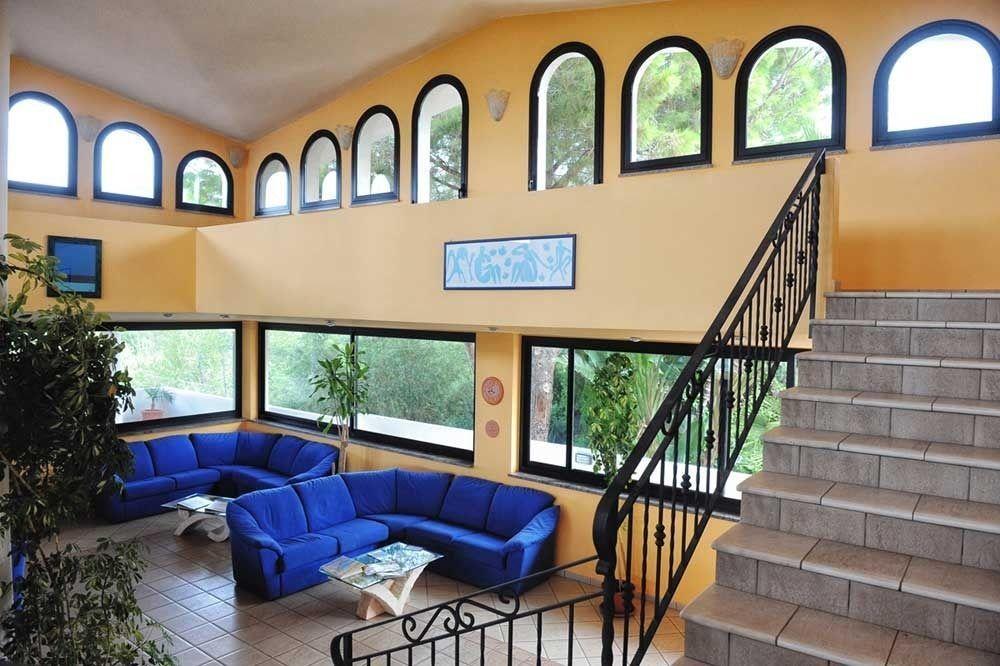 Villaggio Pineta Petto Bianco Капо-Ватикано Екстер'єр фото