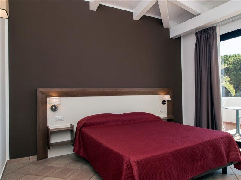 Villaggio Pineta Petto Bianco Капо-Ватикано Екстер'єр фото